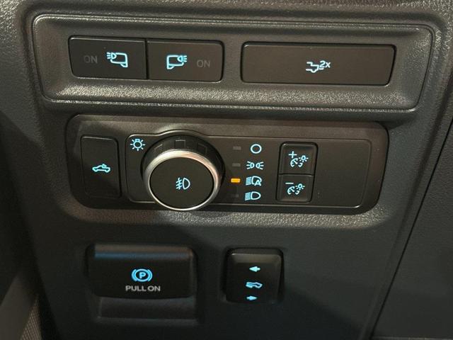 Photo of 2022 Agate Black Metallic Ford F-150
