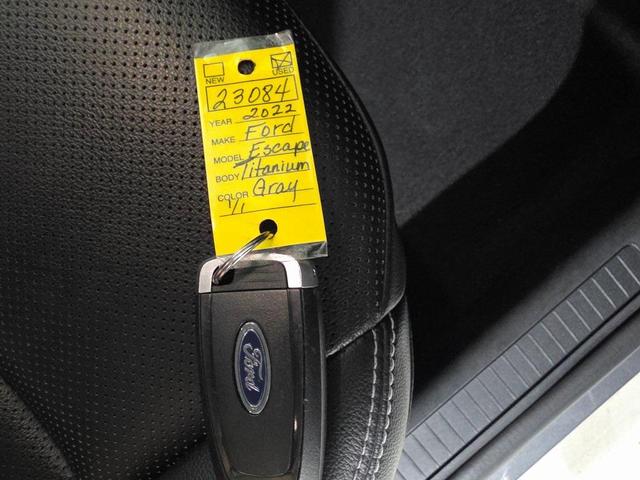Photo of 2022 Carbonized Gray Metallic Ford Escape