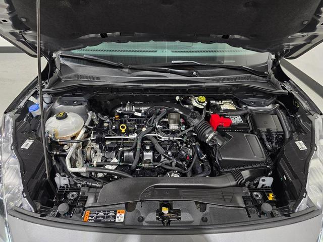 Photo of 2022 Carbonized Gray Metallic Ford Escape