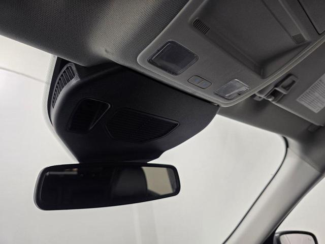 Photo of 2022 Carbonized Gray Metallic Ford Escape