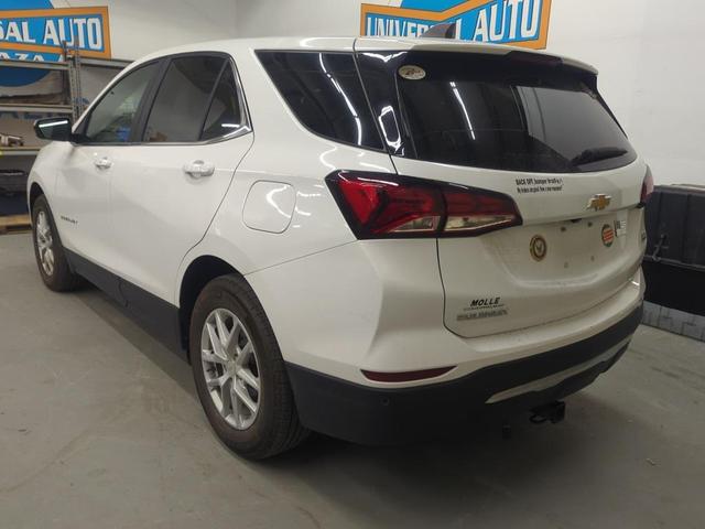 Photo of 2023 Summit White Chevrolet Equinox
