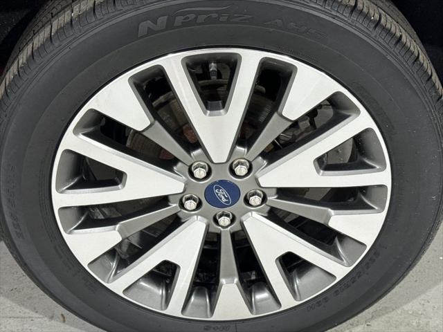 Photo of 2021 Rapid Red Metallic Tinted Clearcoat Ford Escape