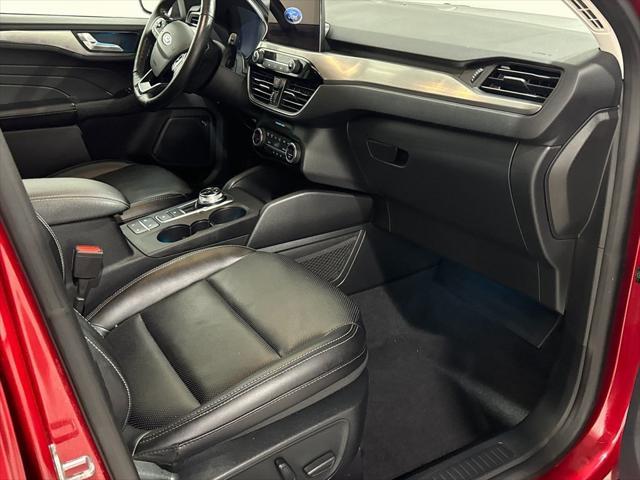 Photo of 2021 Rapid Red Metallic Tinted Clearcoat Ford Escape