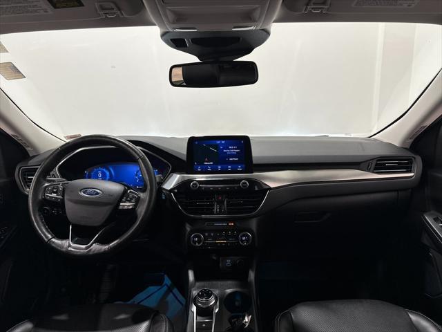 Photo of 2021 Rapid Red Metallic Tinted Clearcoat Ford Escape