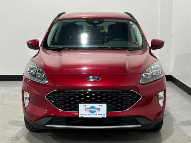 Photo of 2021 Rapid Red Metallic Tinted Clearcoat Ford Escape