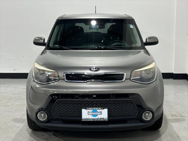 Photo of 2016 Titanium Gray Kia Soul