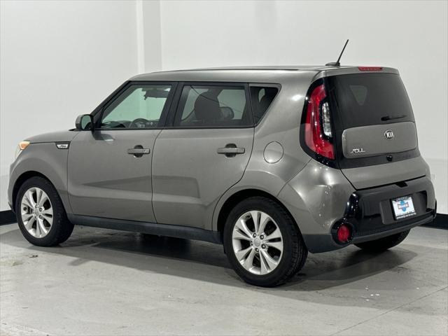 Photo of 2016 Titanium Gray Kia Soul