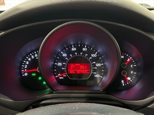 Photo of 2016 Titanium Gray Kia Soul