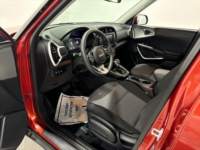 Photo of 2024 Mars Orange Kia Soul