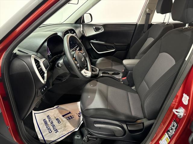 Photo of 2024 Mars Orange Kia Soul