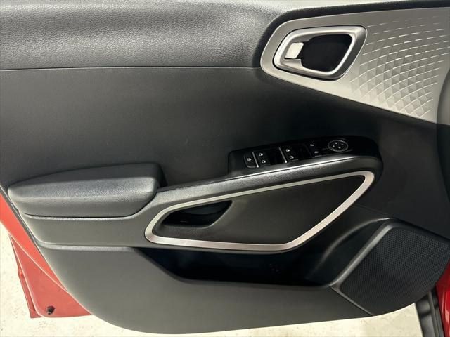 Photo of 2024 Mars Orange Kia Soul