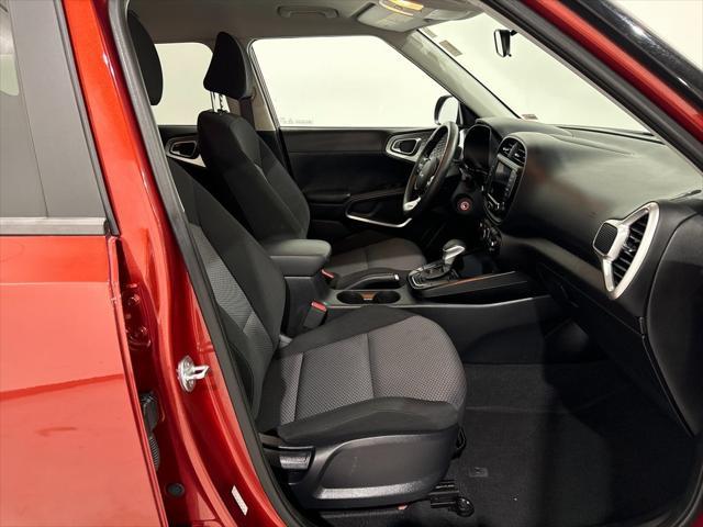 Photo of 2024 Mars Orange Kia Soul