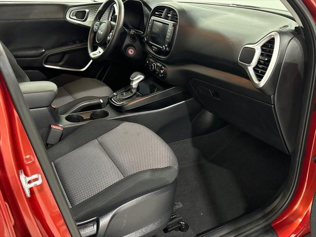 Photo of 2024 Mars Orange Kia Soul