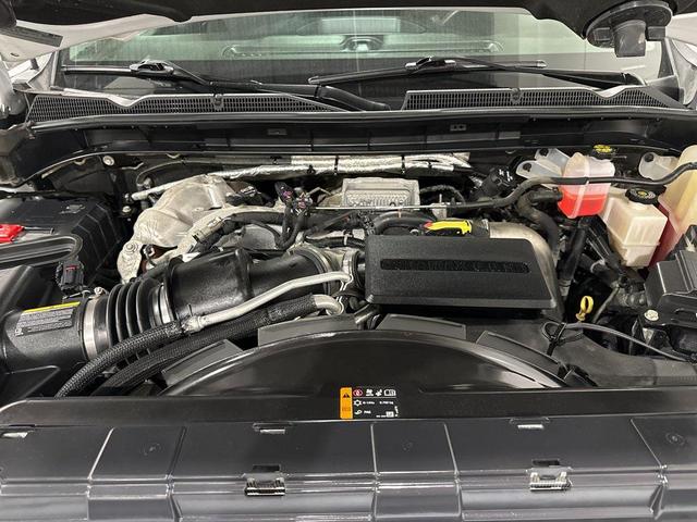 Photo of 2022 Summit White GMC Sierra 2500