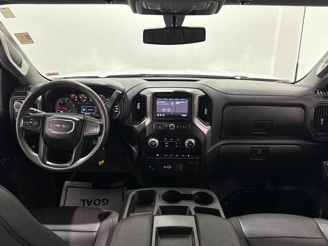 Photo of 2022 Summit White GMC Sierra 2500
