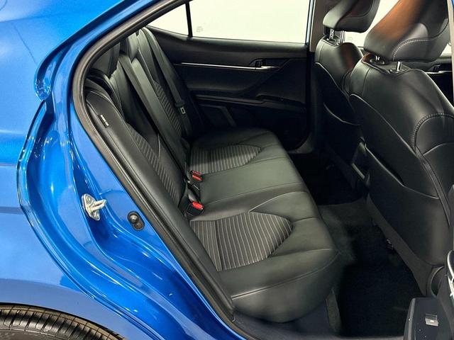 Photo of 2020 Blue Streak Metallic Toyota Camry