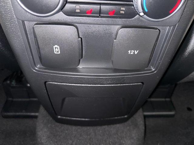 Photo of 2023 Black Metallic Ford Explorer