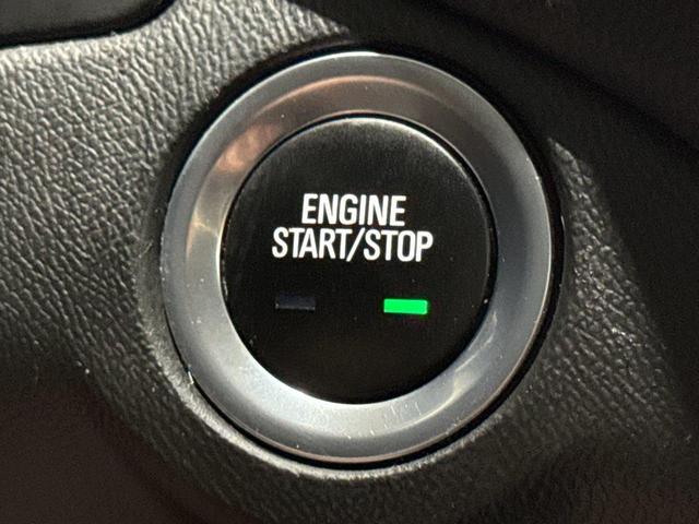Photo of 2022 Blue Glow Metallic Chevrolet Equinox
