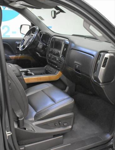 Photo of 2018 Graphite Metallic Chevrolet Silverado 1500