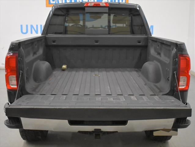 Photo of 2018 Graphite Metallic Chevrolet Silverado 1500