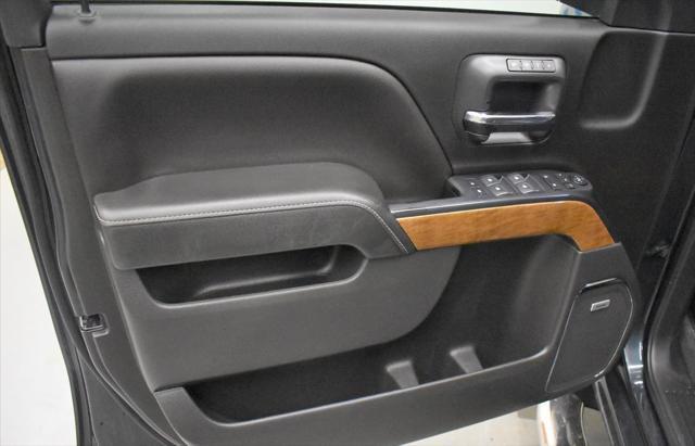 Photo of 2018 Graphite Metallic Chevrolet Silverado 1500