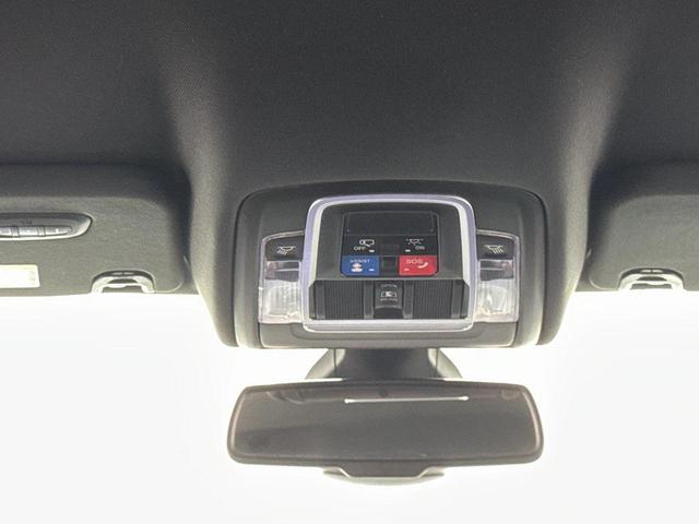 Photo of 2019 Billet Silver Metallic Clearcoat RAM 1500