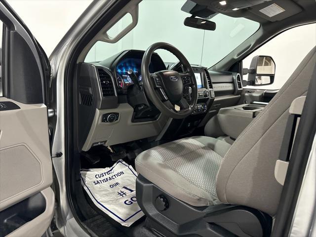 Photo of 2020 Iconic Silver Metallic Ford F-250