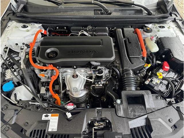 Photo of 2024 Platinum White Pearl Honda Accord Hybrid