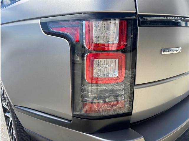 Photo of 2017 Silver Land Rover Range Rover