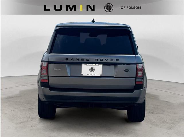 Photo of 2017 Silver Land Rover Range Rover