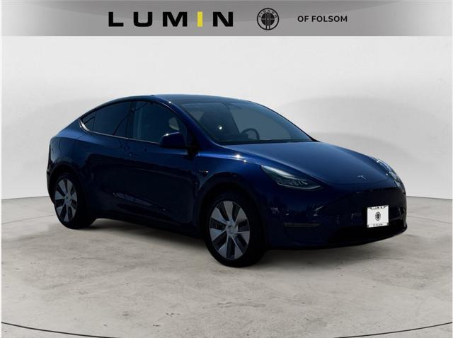 Photo of 2020 Deep Blue Metallic Tesla Model Y