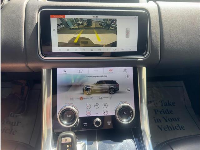 Photo of 2018 Gray Land Rover Range Rover Sport