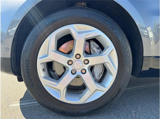 Photo of 2018 Gray Land Rover Range Rover Sport