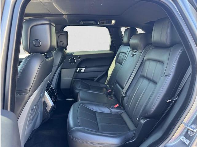 Photo of 2018 Gray Land Rover Range Rover Sport