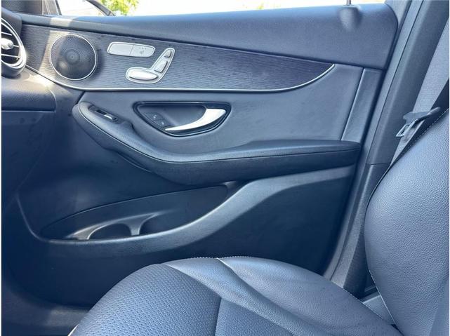 Photo of 2021 Gray Mercedes-Benz GLC 300