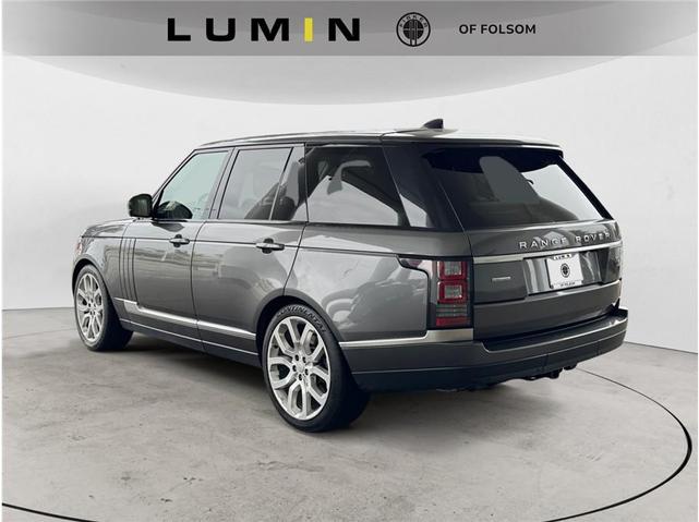 Photo of 2017 Gray Land Rover Range Rover