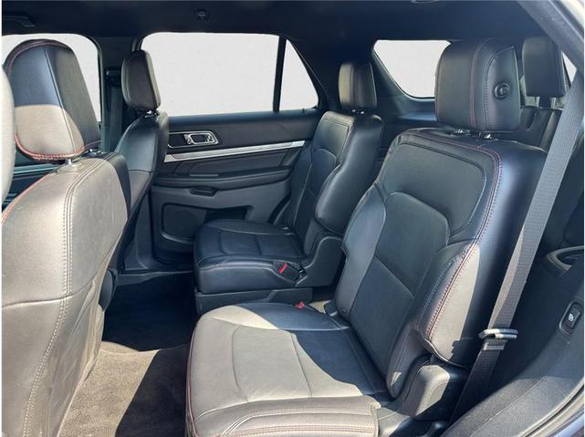 Photo of 2019 Agate Black Metallic Ford Explorer