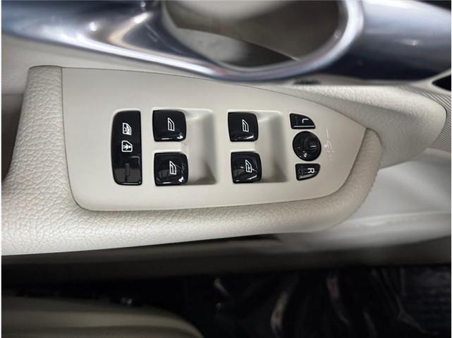 Photo of 2019 Onyx Black Metallic Volvo XC90