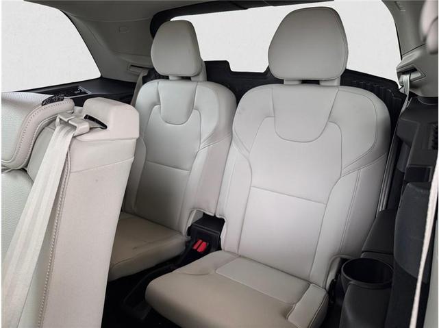 Photo of 2019 Onyx Black Metallic Volvo XC90