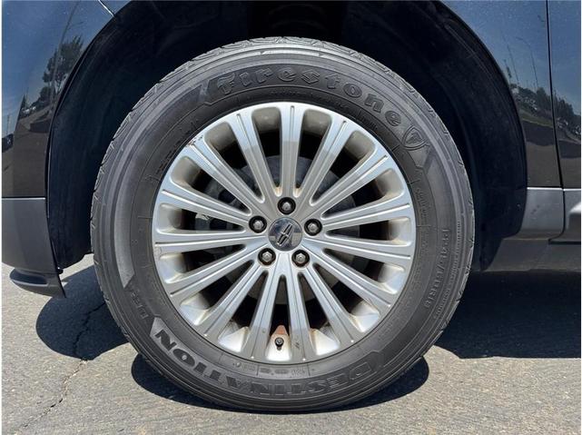Photo of 2014 No Color Lincoln MKX