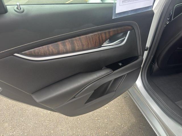 Photo of 2018 Radiant Silver Metallic Cadillac XTS