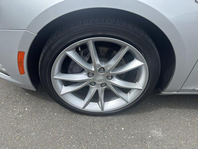 Photo of 2018 Radiant Silver Metallic Cadillac XTS