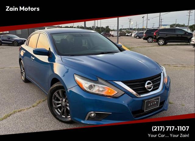 Photo of 2018 Storm Blue Nissan Altima