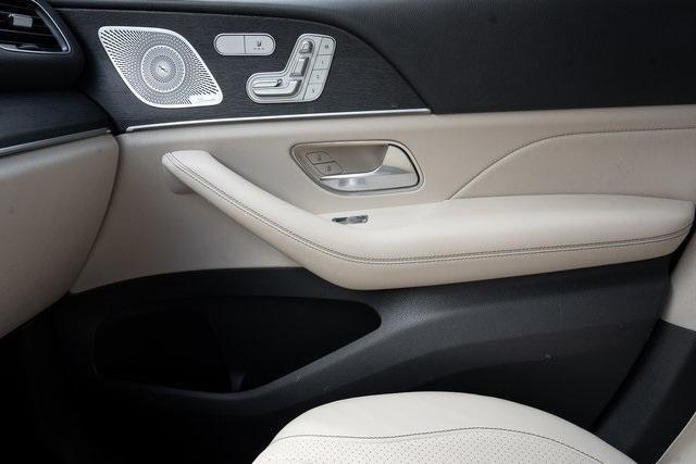 Photo of 2020 Polar White Mercedes-Benz GLE 350