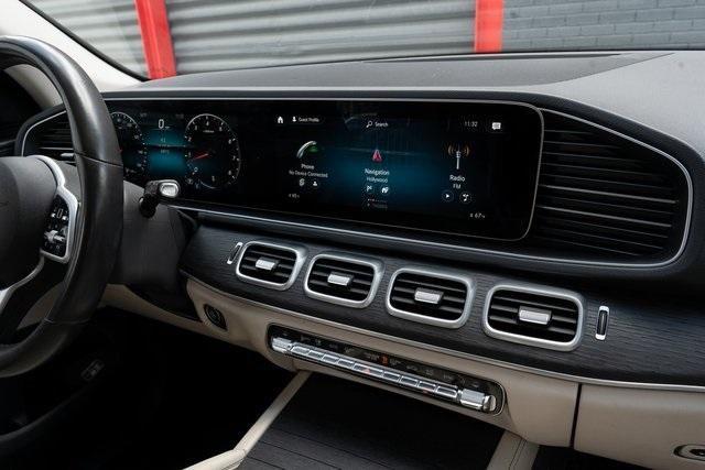 Photo of 2020 Polar White Mercedes-Benz GLE 350