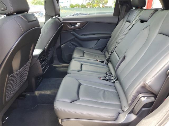 Photo of 2021 Carrara White Audi Q7