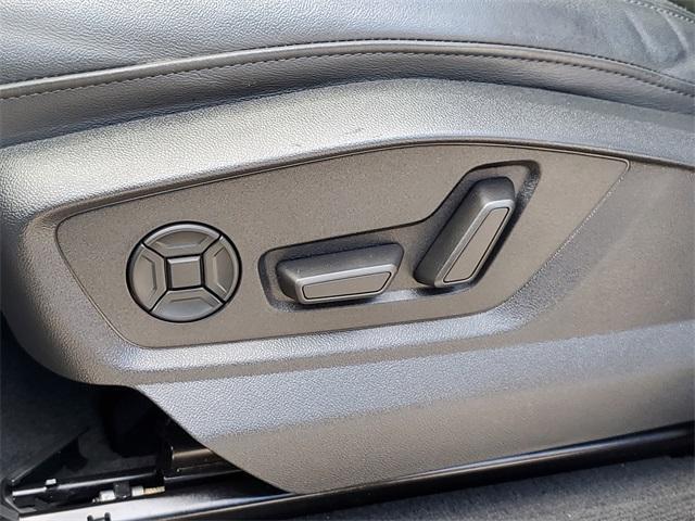 Photo of 2021 Carrara White Audi Q7