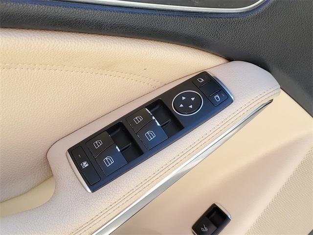 Photo of 2019 Polar White Mercedes-Benz CLA 250