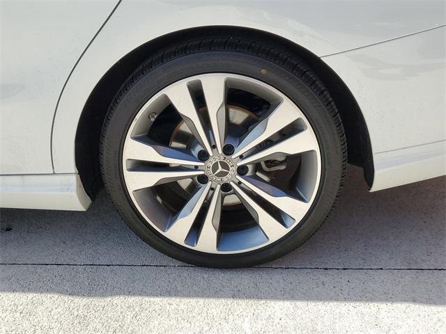 Photo of 2019 Polar White Mercedes-Benz CLA 250
