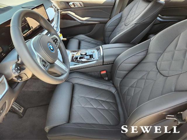 Photo of 2026 Alpine White BMW X5 PHEV